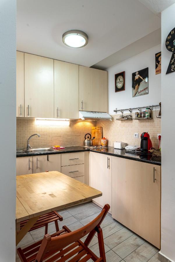 Great 35 Sq M Studio On 1St Floor In Bohemian Psyri In Athens' Historic Center-In Vivo Apartments エクステリア 写真