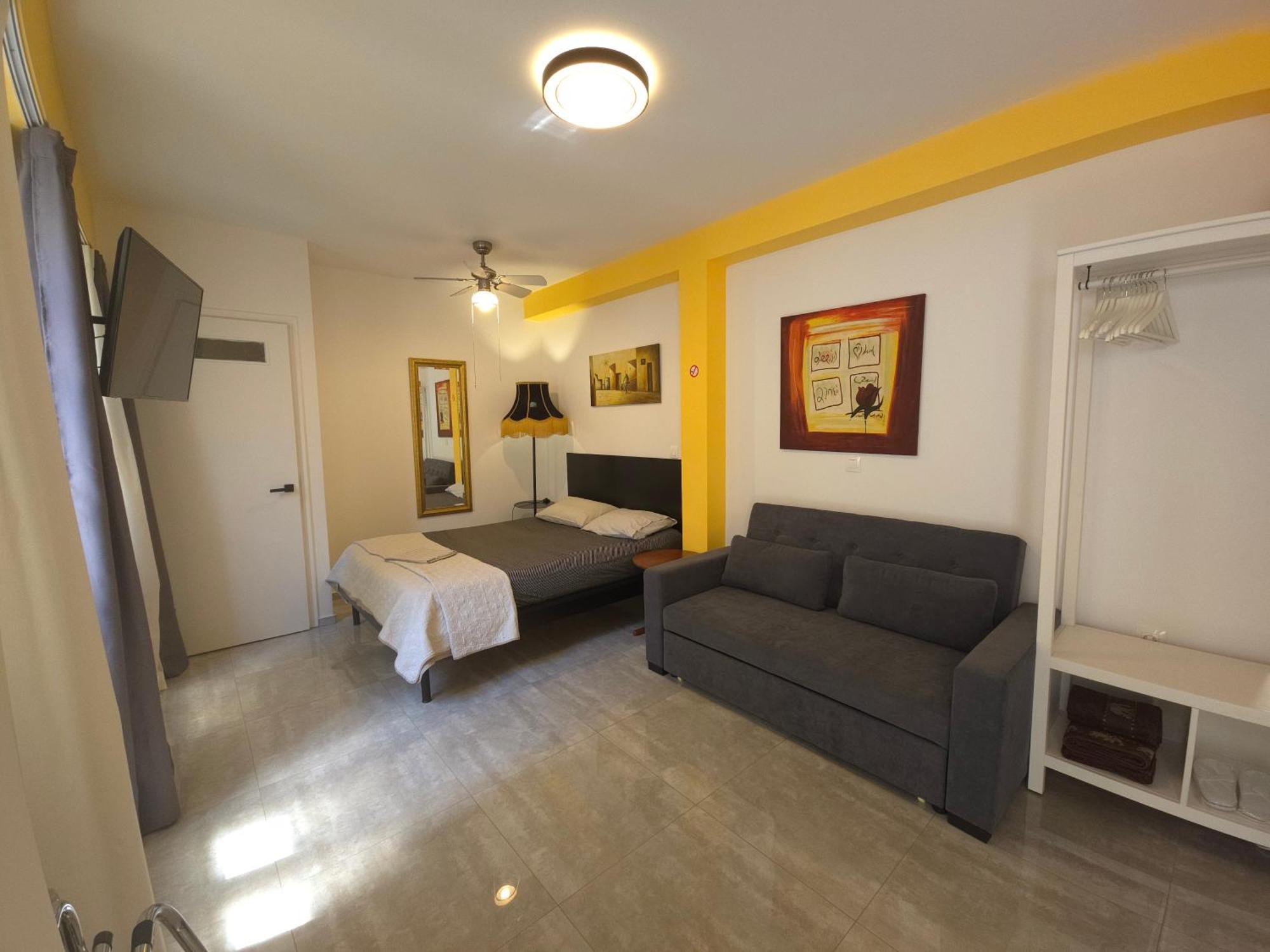 Great 35 Sq M Studio On 1St Floor In Bohemian Psyri In Athens' Historic Center-In Vivo Apartments エクステリア 写真