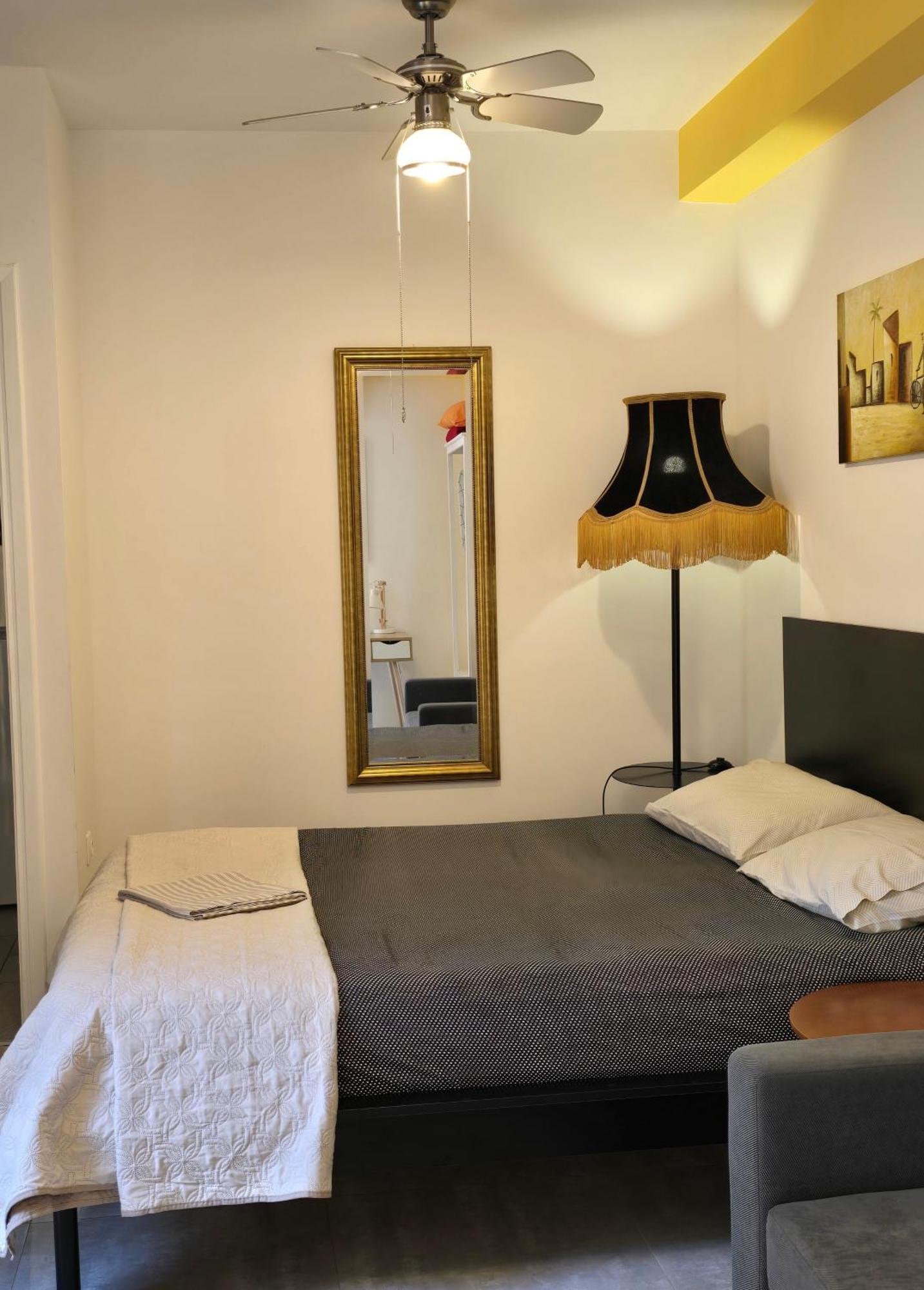 Great 35 Sq M Studio On 1St Floor In Bohemian Psyri In Athens' Historic Center-In Vivo Apartments エクステリア 写真